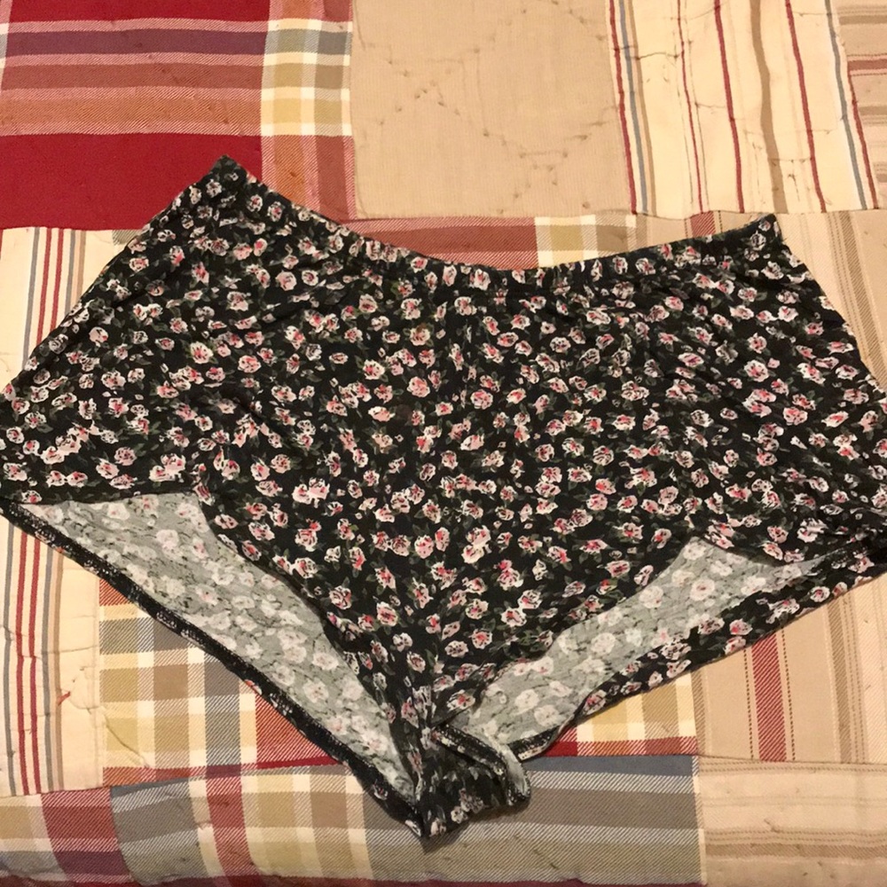 Volcom flow shorts